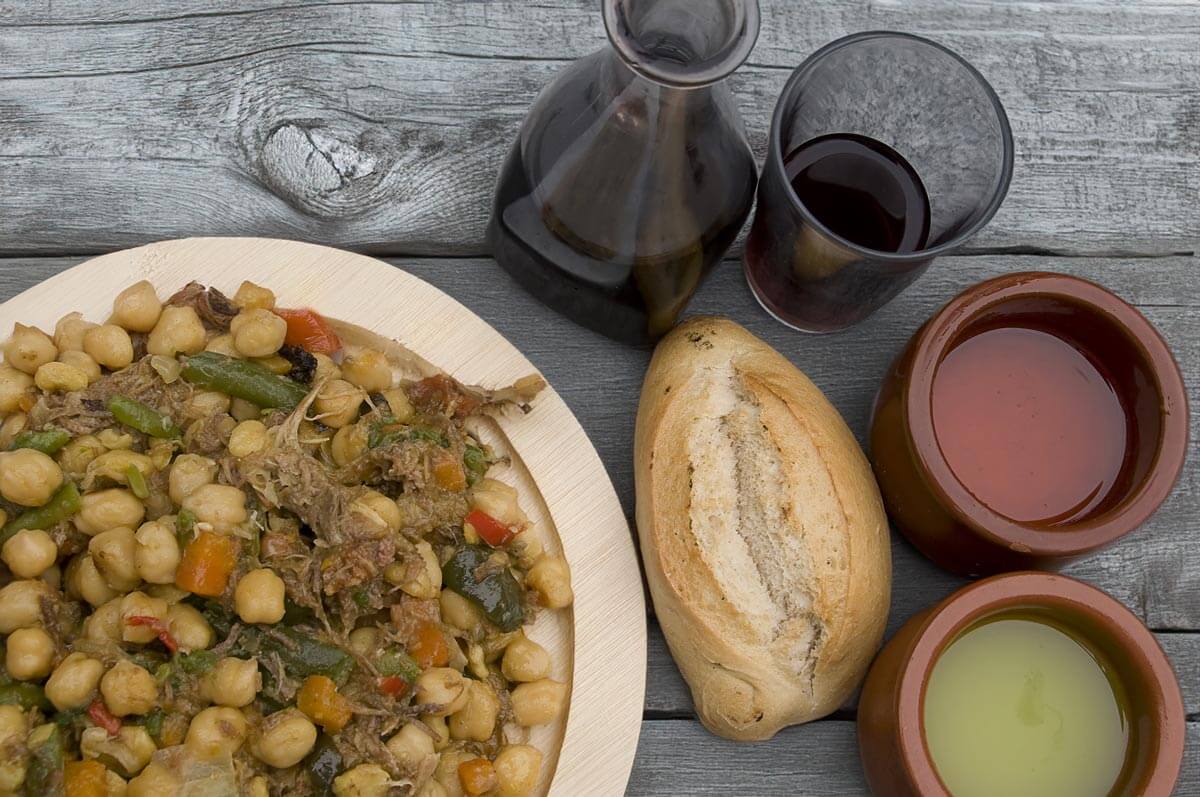 Comida típica de Gran Canaria: Descubre sus Sabores y Tradiciones